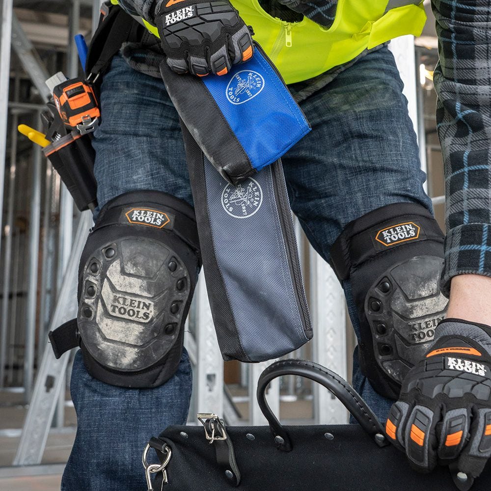 Klein Tools 55559 Stand-Up Zipper Tool Bag Set