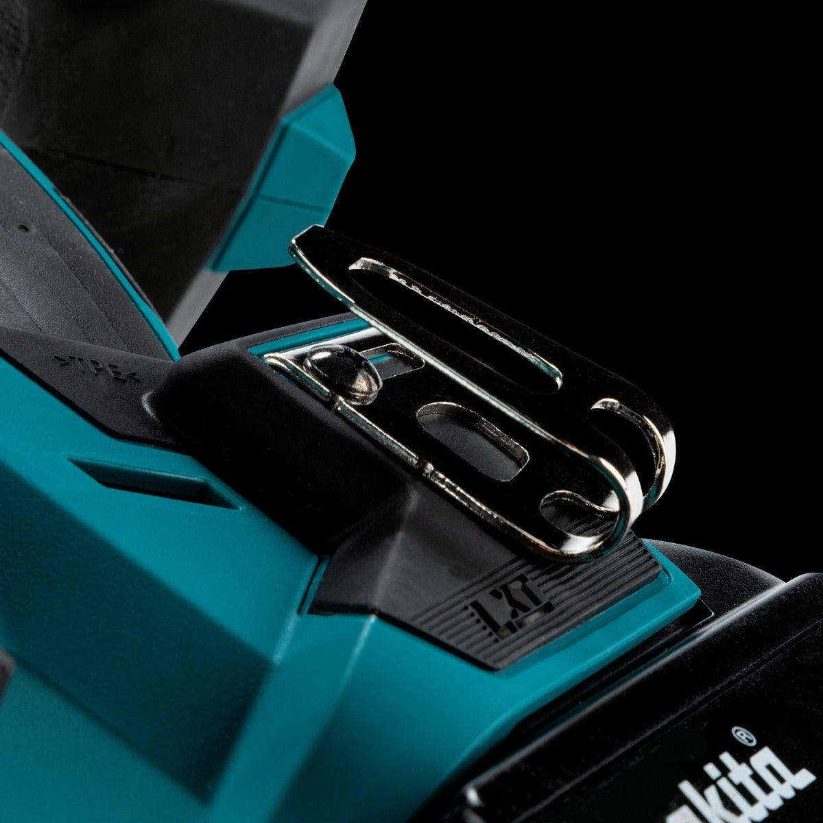 Makita XNB06Z 18V LXT Brushless Cordless 2-1/2-in. Angled 16-Gauge Finish Nailer, Tool Only