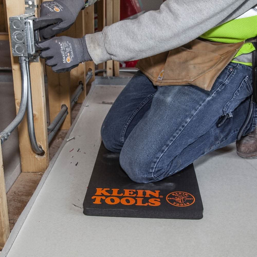 Klein 60135 Tradesman Pro Standard Kneeling Pad