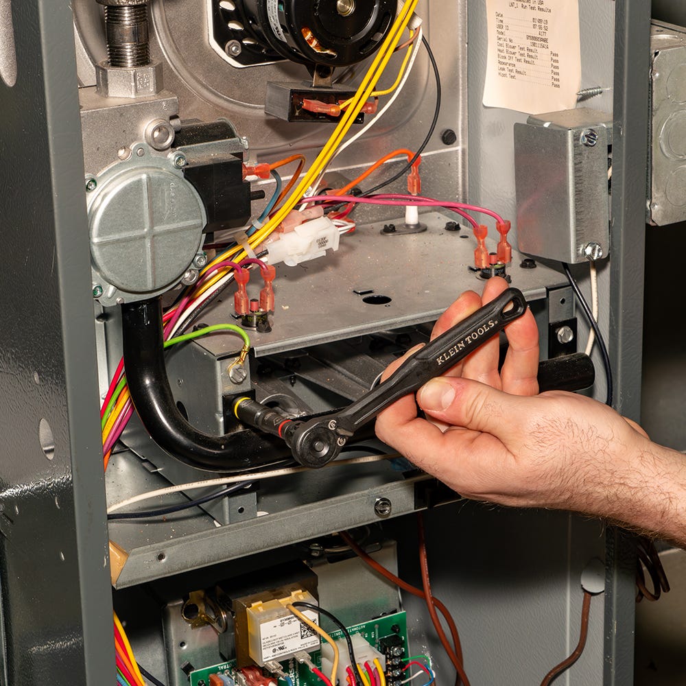 Klein Tools 65238 KNECT Essential 7-Piece Deep-Well Heavy-Duty Flip Socket Set, SAE