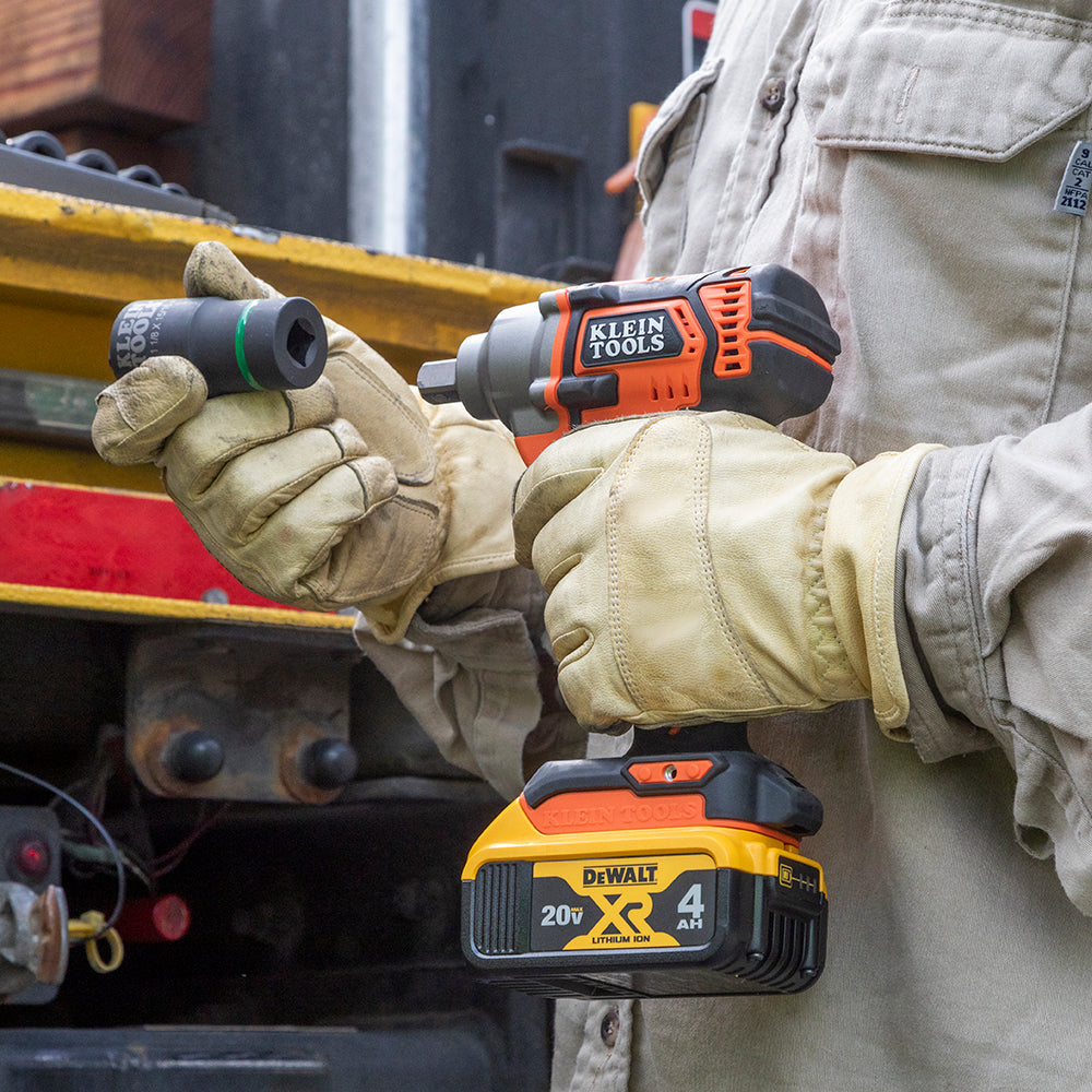 Klein 66066 impact socket on pole hardware with an impact wrench