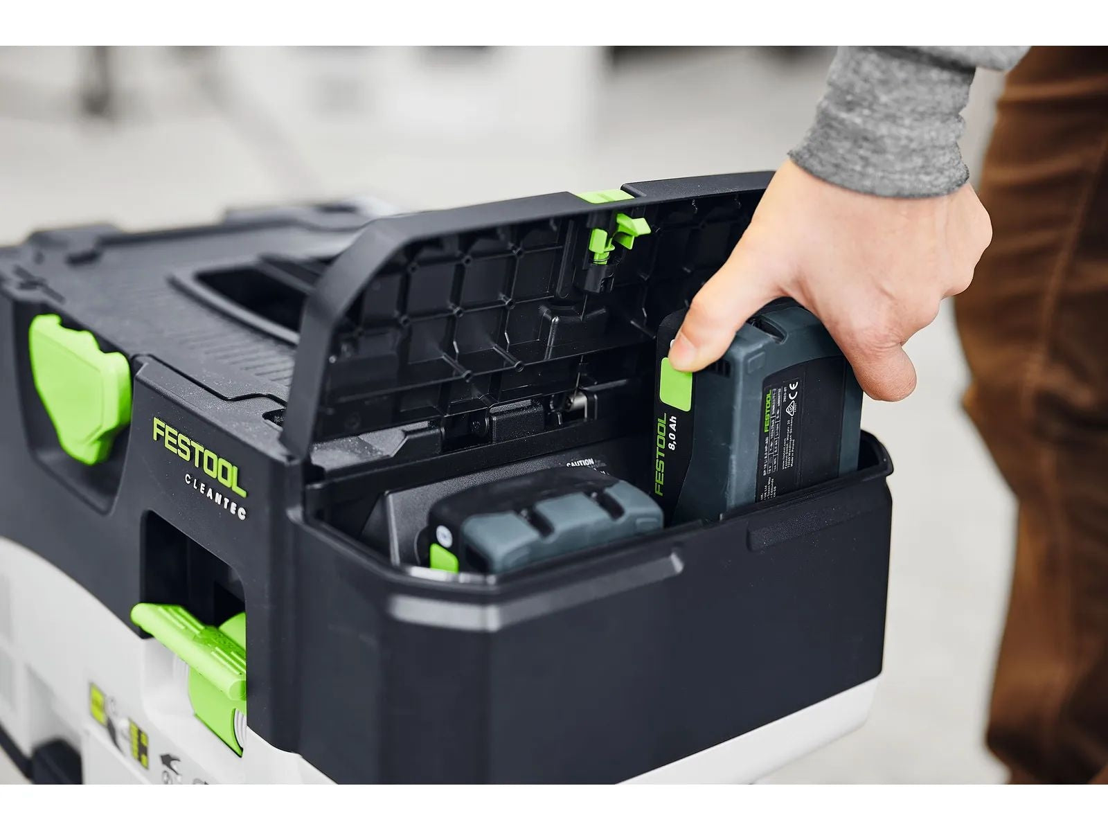Festool 577328 SYS 18V Dual 8.0Ah and Dual SCA16 Fast Charger Energy Set