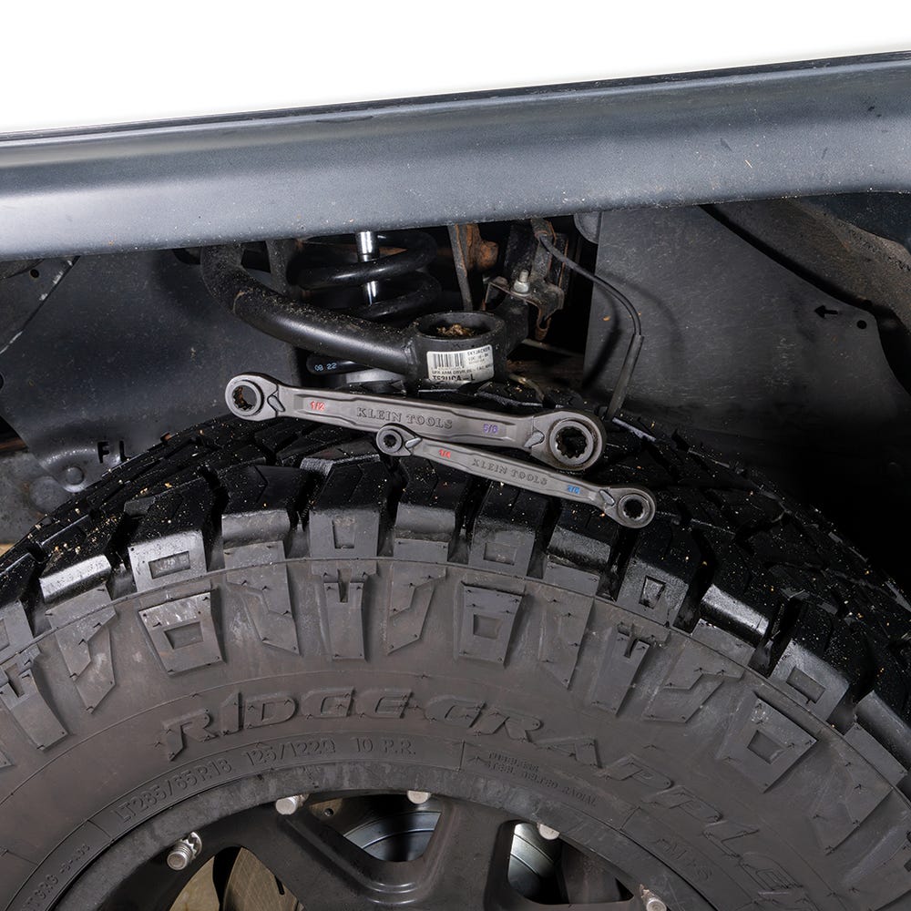 Klein Tools 68216 2-Piece 4-in-1 Ratcheting Wrench Set, SAE