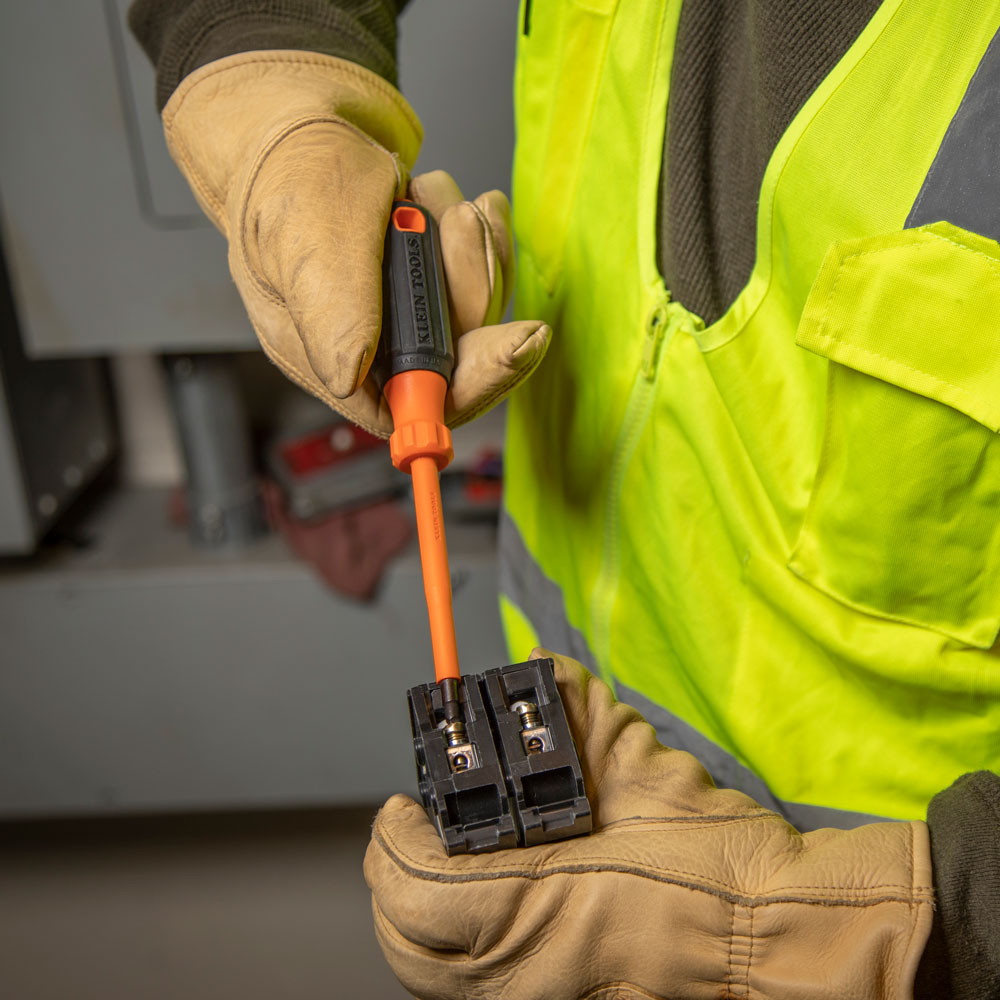 Klein insulated square screwdriver from the 5-piece set in use