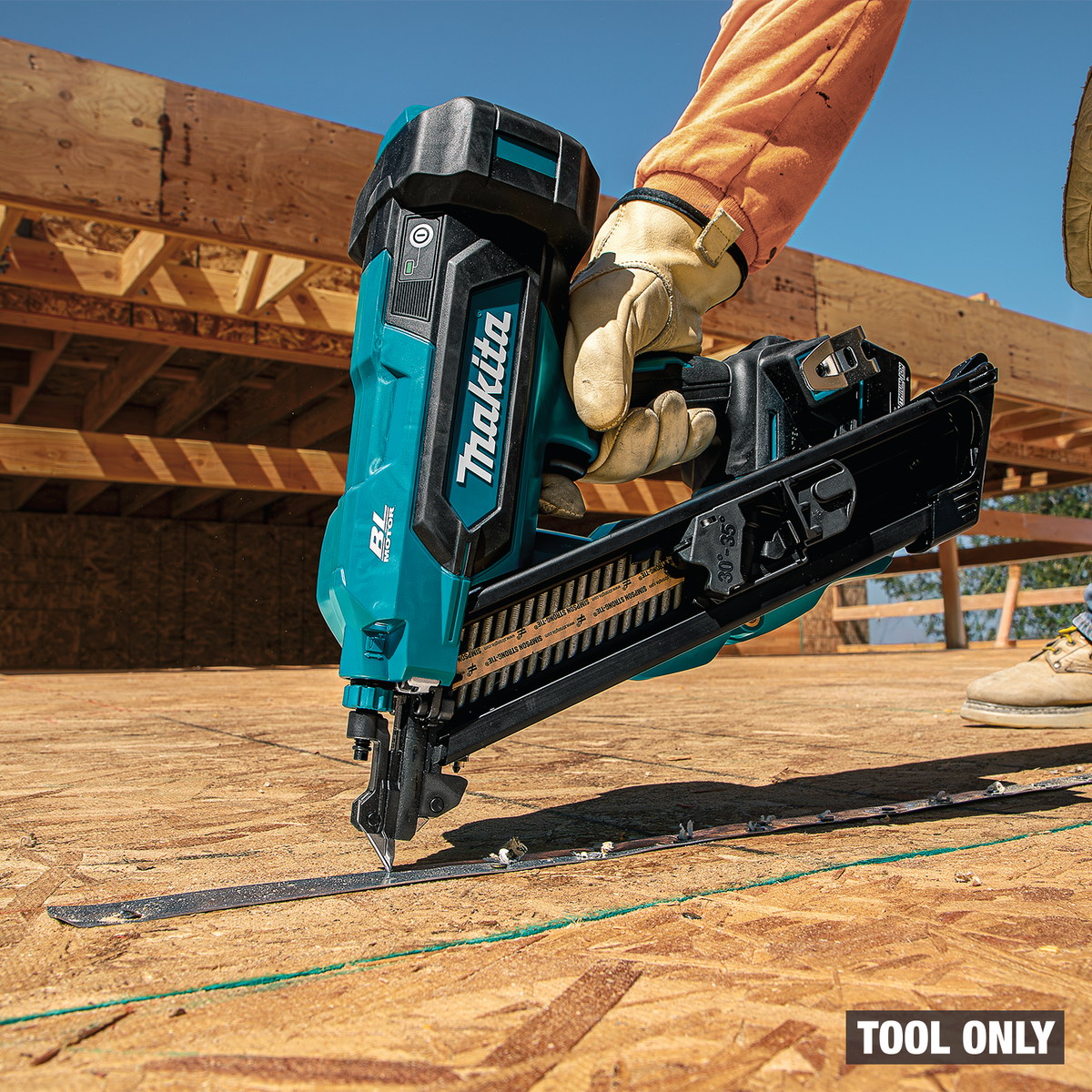 Makita 18V LXT Brushless 2-1/2-in. Positive Placement Metal Connector Nailer (XNB09Z) - in use on the job 11
