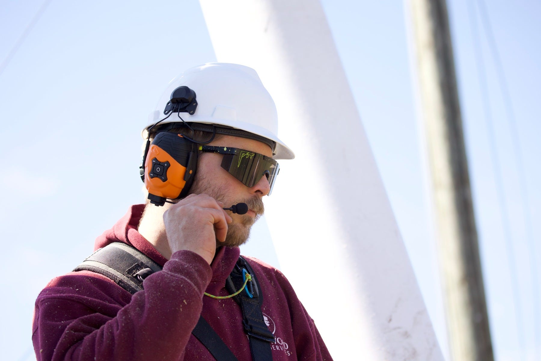 ISOTunes IT-70 LINK 2.0 Helmet Mounted Earmuffs