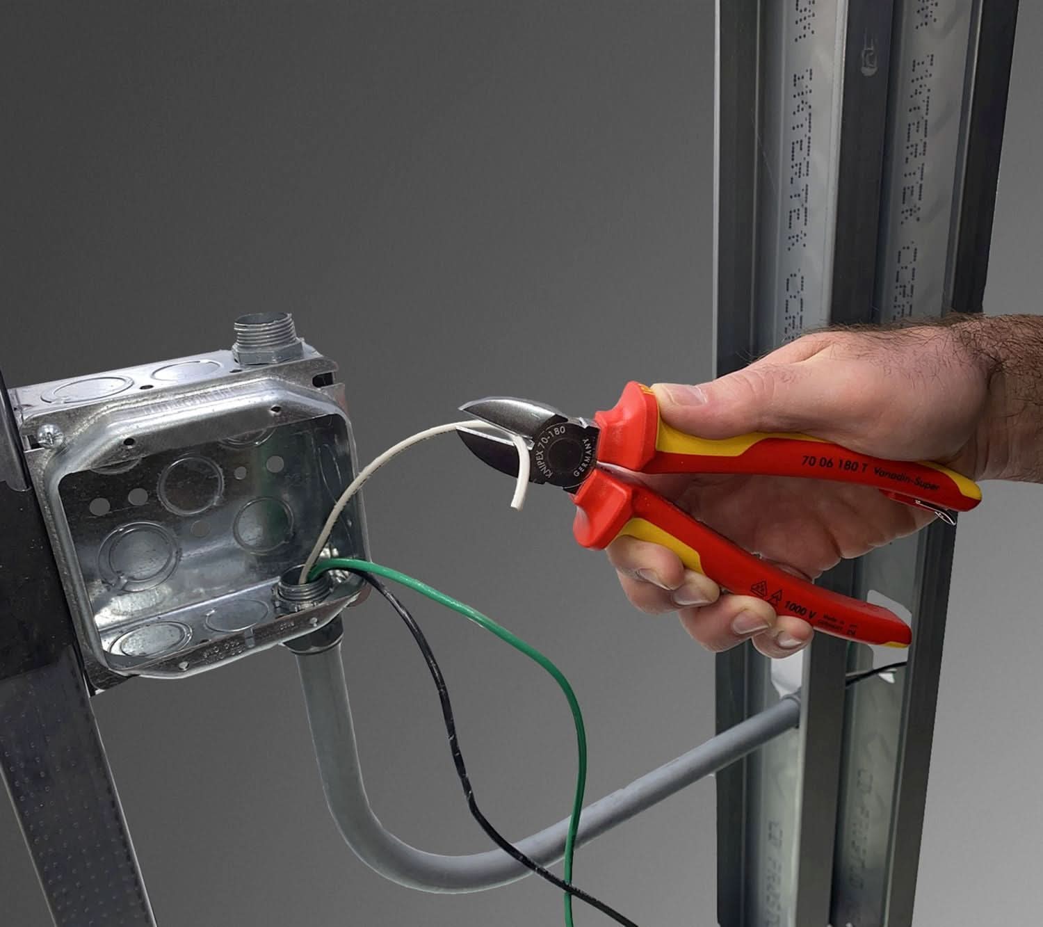 Knipex 70 06 180 T Diagonal Cutters-1000V Insulated-Tethered