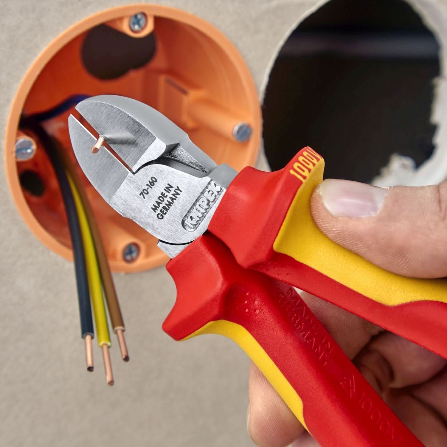 Knipex 70 26 160 Diagonal Cutters-1000V Insulated