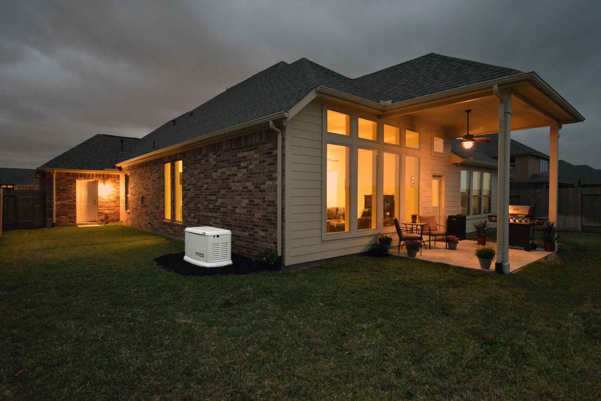 Generac 7209 Guardian 24kW Automatic Home Standby Generator Wi-Fi Enabled
