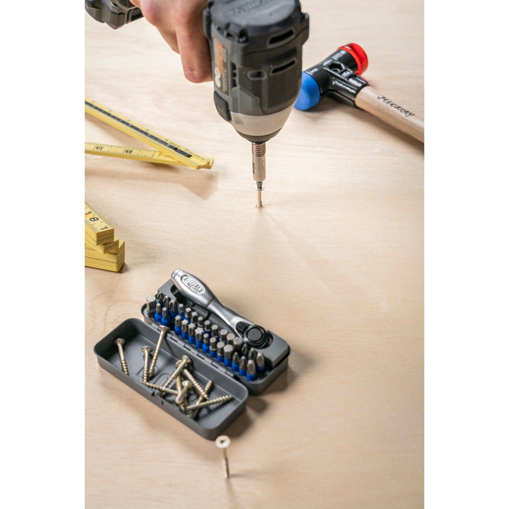 Wiha 76868 61-Piece TerminatorBlue GoBox Bit Set