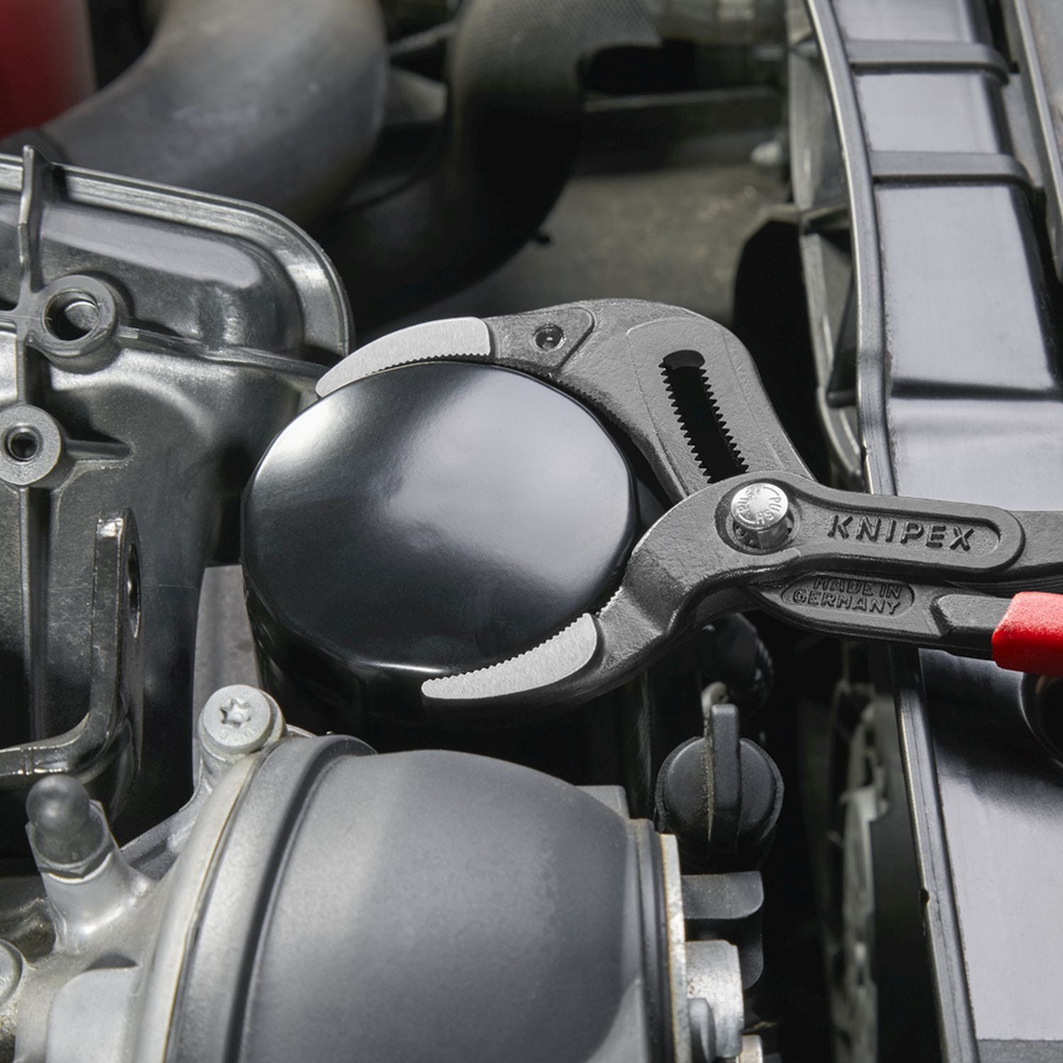 Knipex 81 01 250 Pipe Gripping Pliers with Serrated Jaws