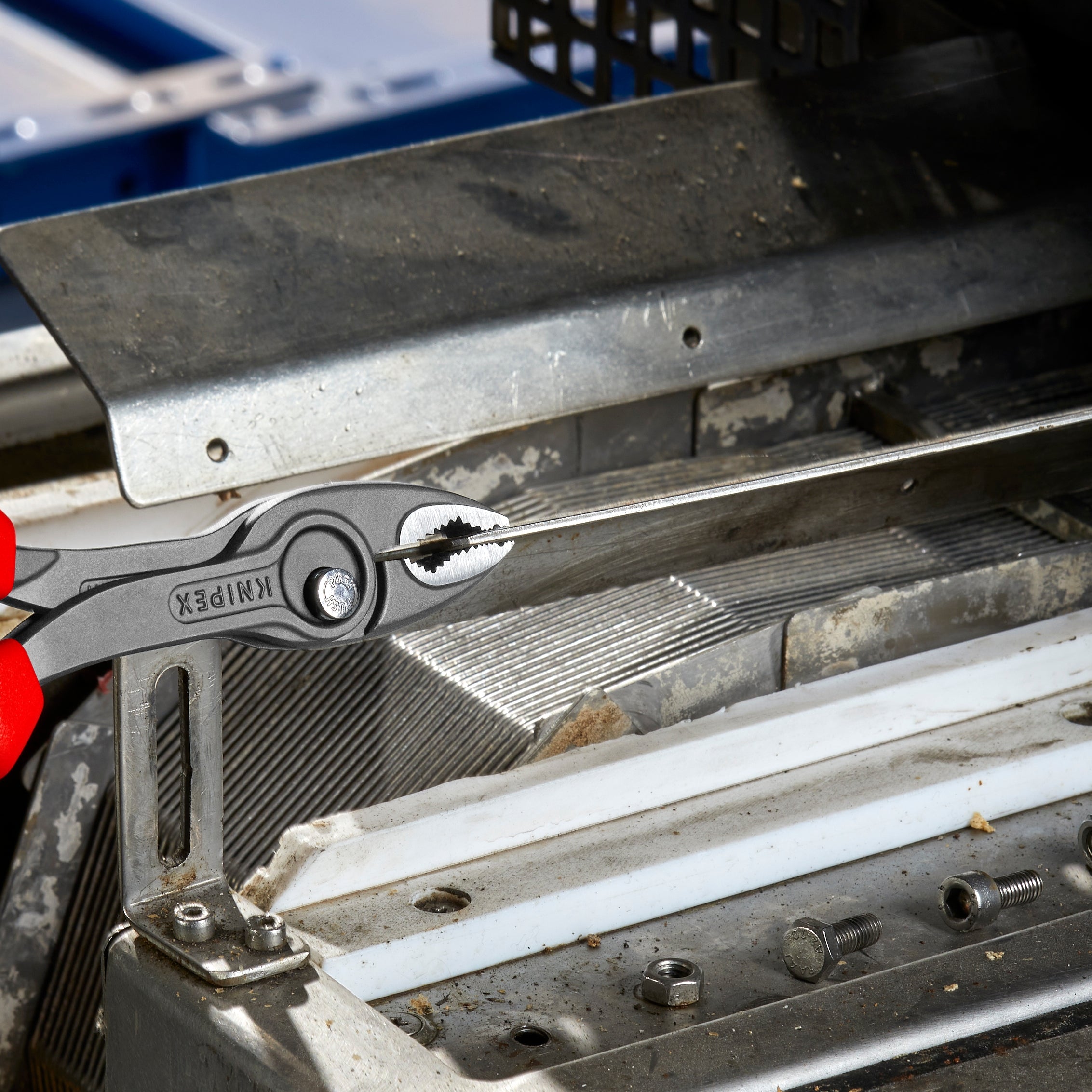 Knipex 82 02 200 SBA 8 in. TwinGrip Pliers – Tool Nut