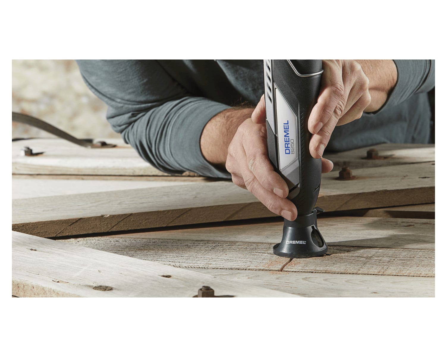 DREMEL 8250-5 Brushless Rotary Tool Kit