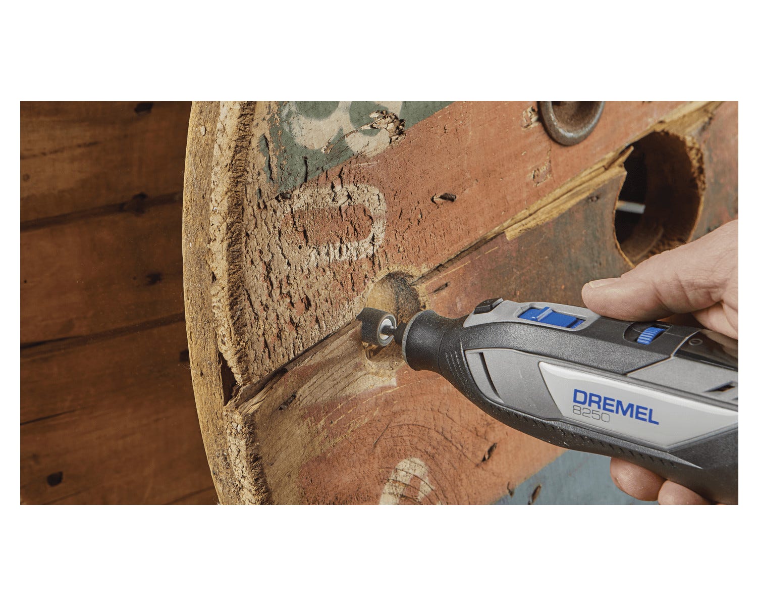 DREMEL 8250-5 Brushless Rotary Tool Kit