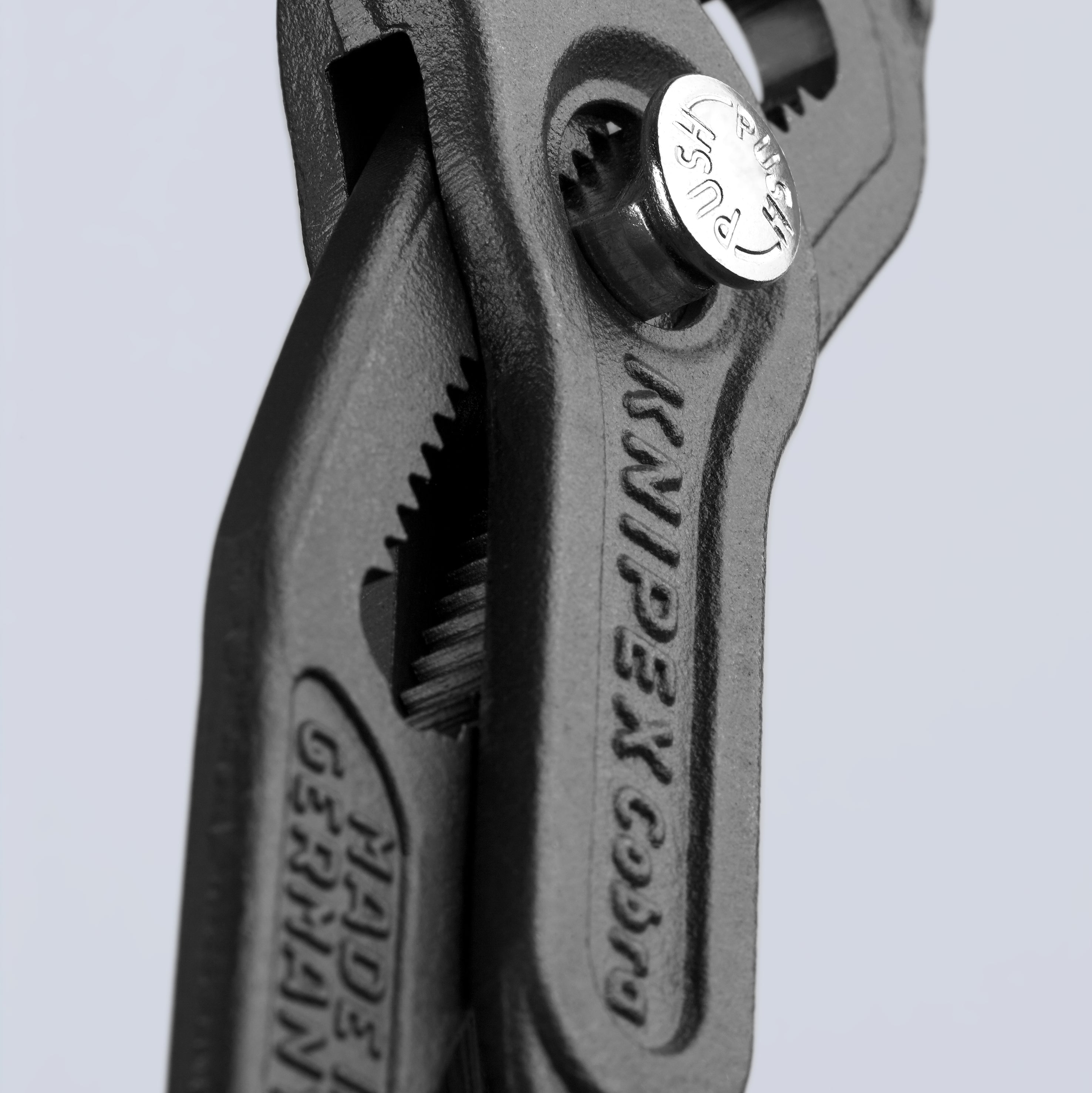 Knipex 87 01 125 SBA 5 in. Cobra Water Pump Pliers
