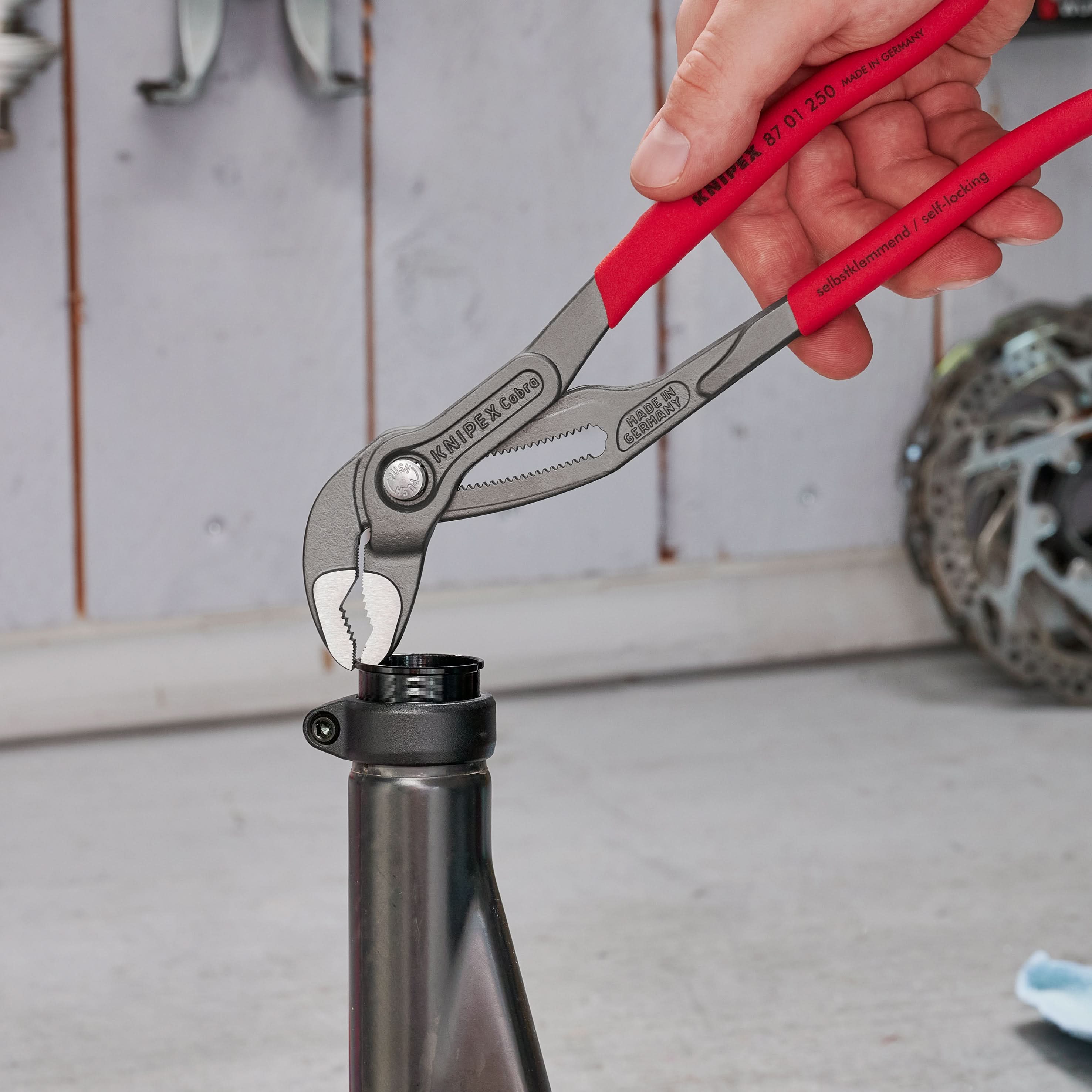 Knipex 87 01 250 SBA 10 in. Cobra Water Pump Pliers – Tool Nut