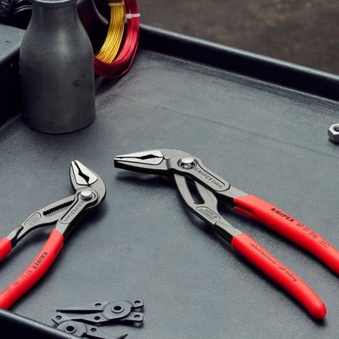 Knipex 9K 00 80 189 US 2 Pc Cobra ES Pliers Set - both pliers in use
