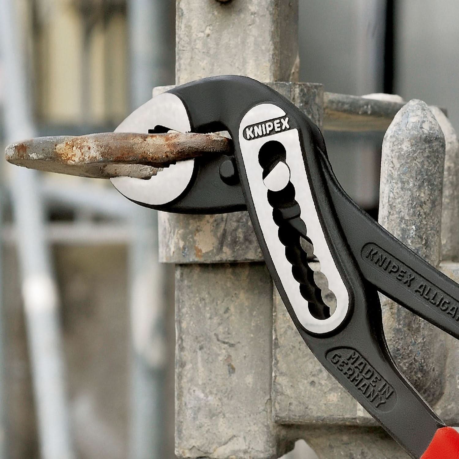 Knipex 88 01 250 Alligator Water Pump Pliers – Tool Nut