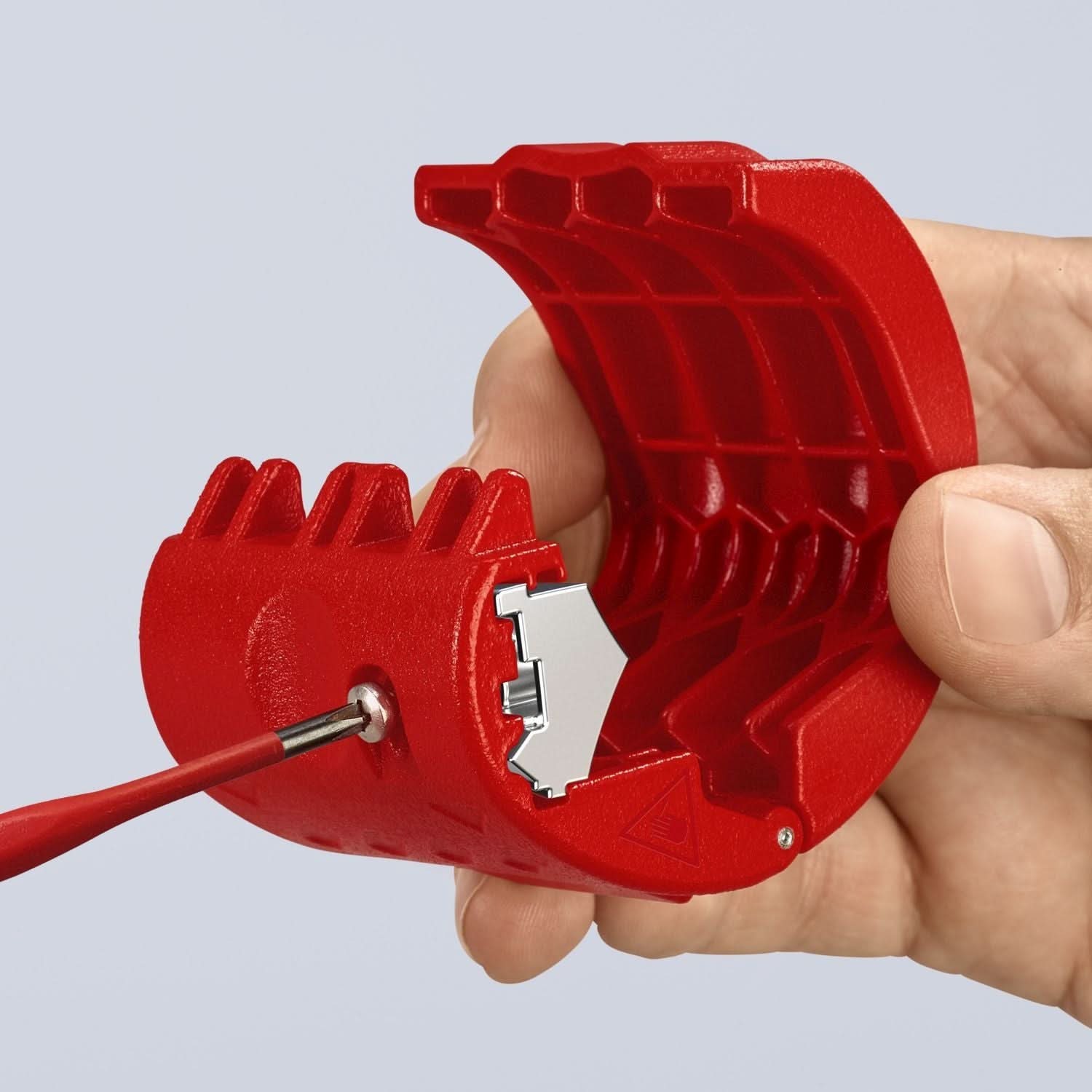 Knipex 90 22 10 BKA BiX Pipe Cutter