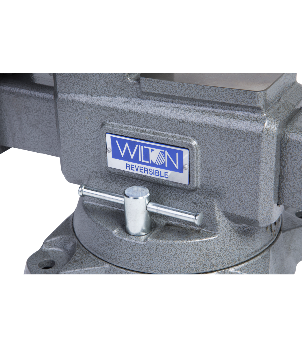 Wilton 28822 RReversible Bench Vise 6-1/2” Jaw Width with 360-Degree Swivel Base
