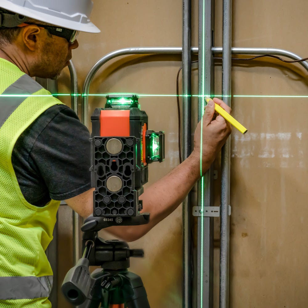 Klein Tools 93PLL Rechargeable Self-Leveling Green Planar Laser Level