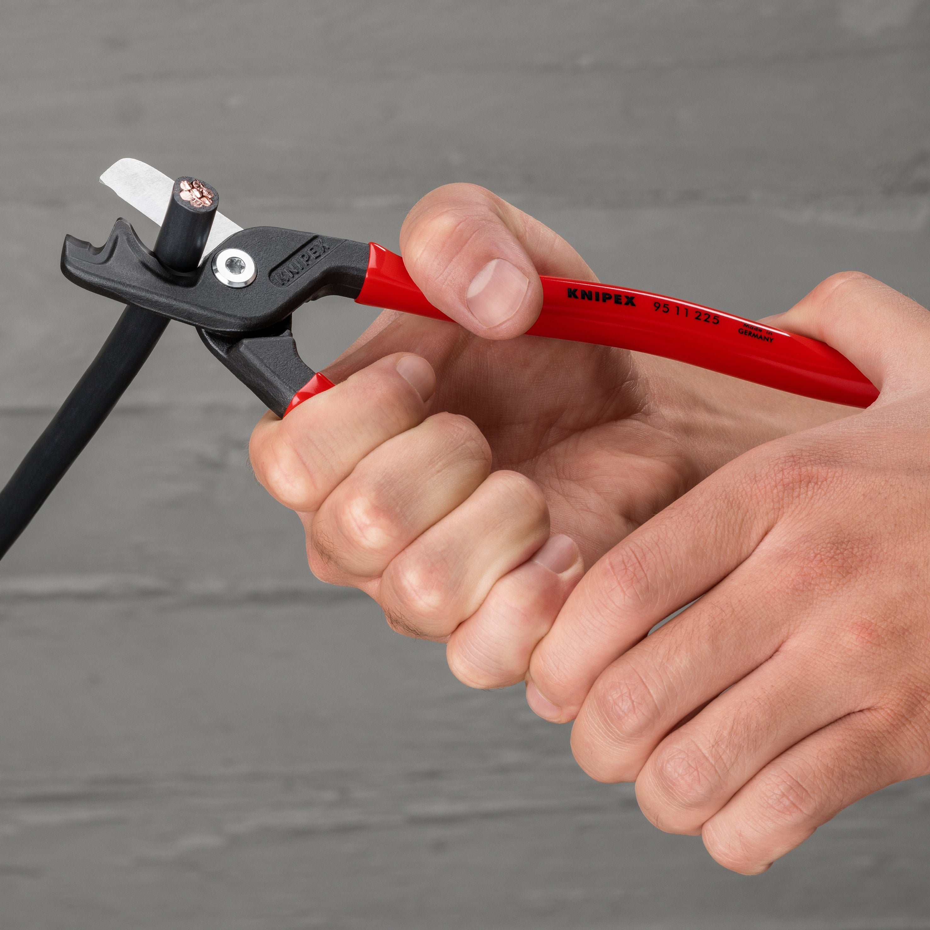 Knipex 95 11 225 StepCut XL Cable Shears