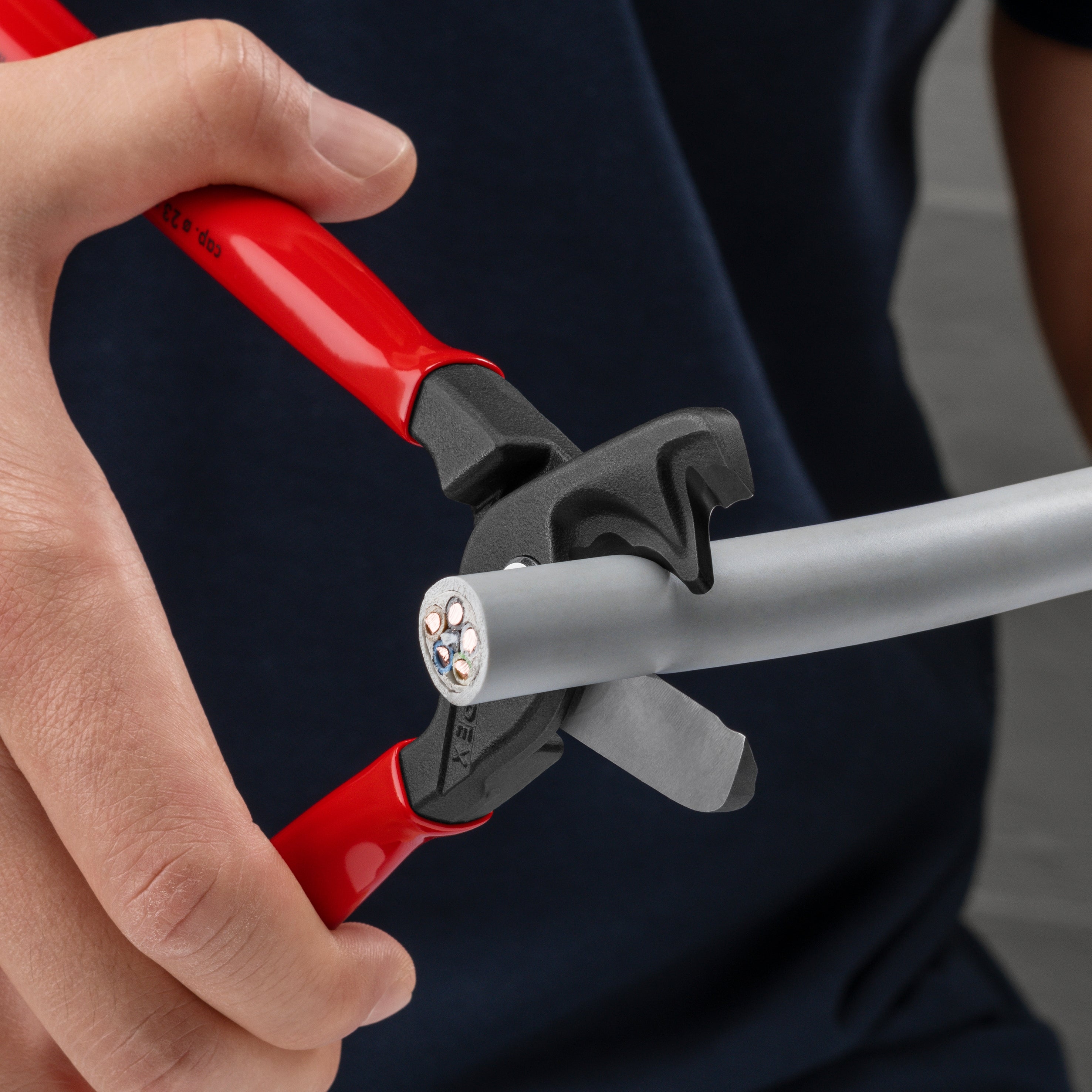 Knipex 95 11 225 StepCut XL Cable Shears