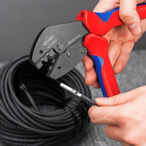 Knipex 97 33 03 MultiCrimp PV Crimping Pliers - in use