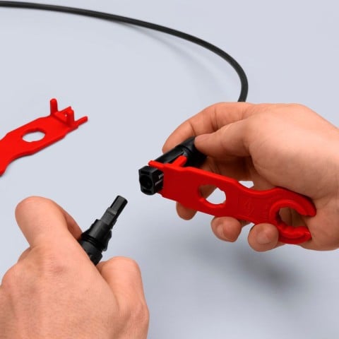 Knipex 97 49 66 2 SBA Assembly Tool Set for MC4 Connectors - feature detail