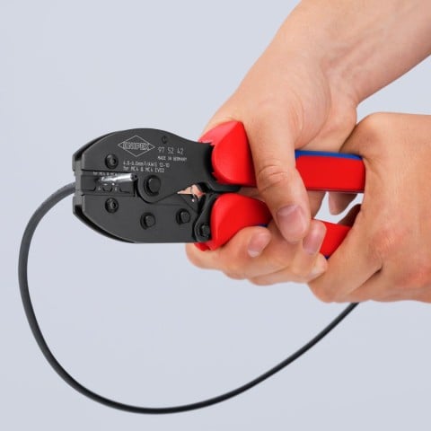 Knipex 97 52 42 PreciForce Crimping Pliers for MC4/MC4 Evo 2 - feature detail