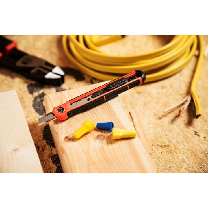 Crescent 9mm Snap-Off Blade Utility Knife (CTK9SO)