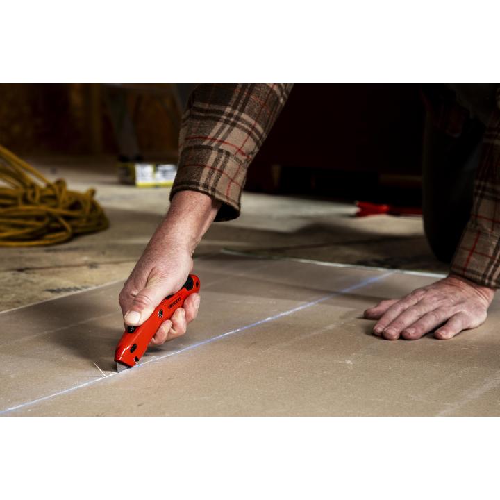 Crescent Retractable Utility Knife (CTKRTC)