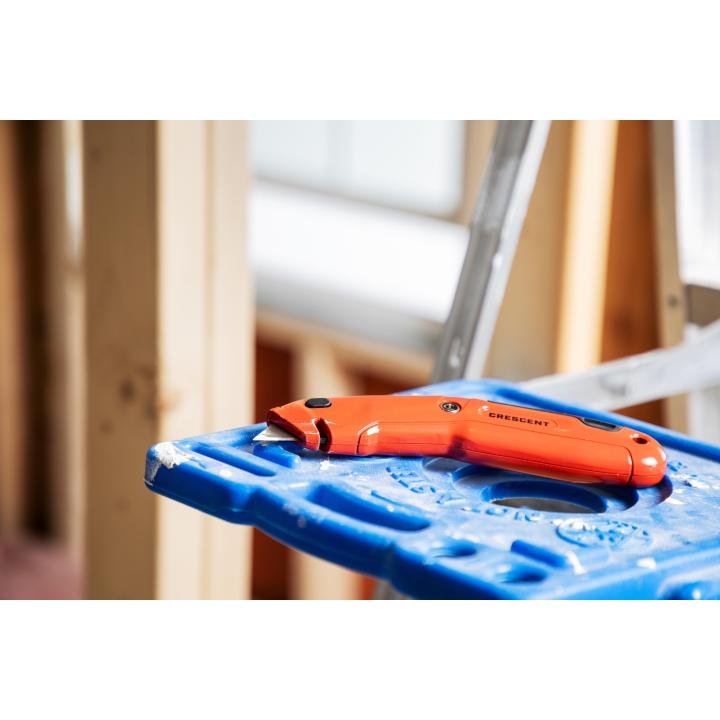 Crescent Retractable Utility Knife (CTKRTC)