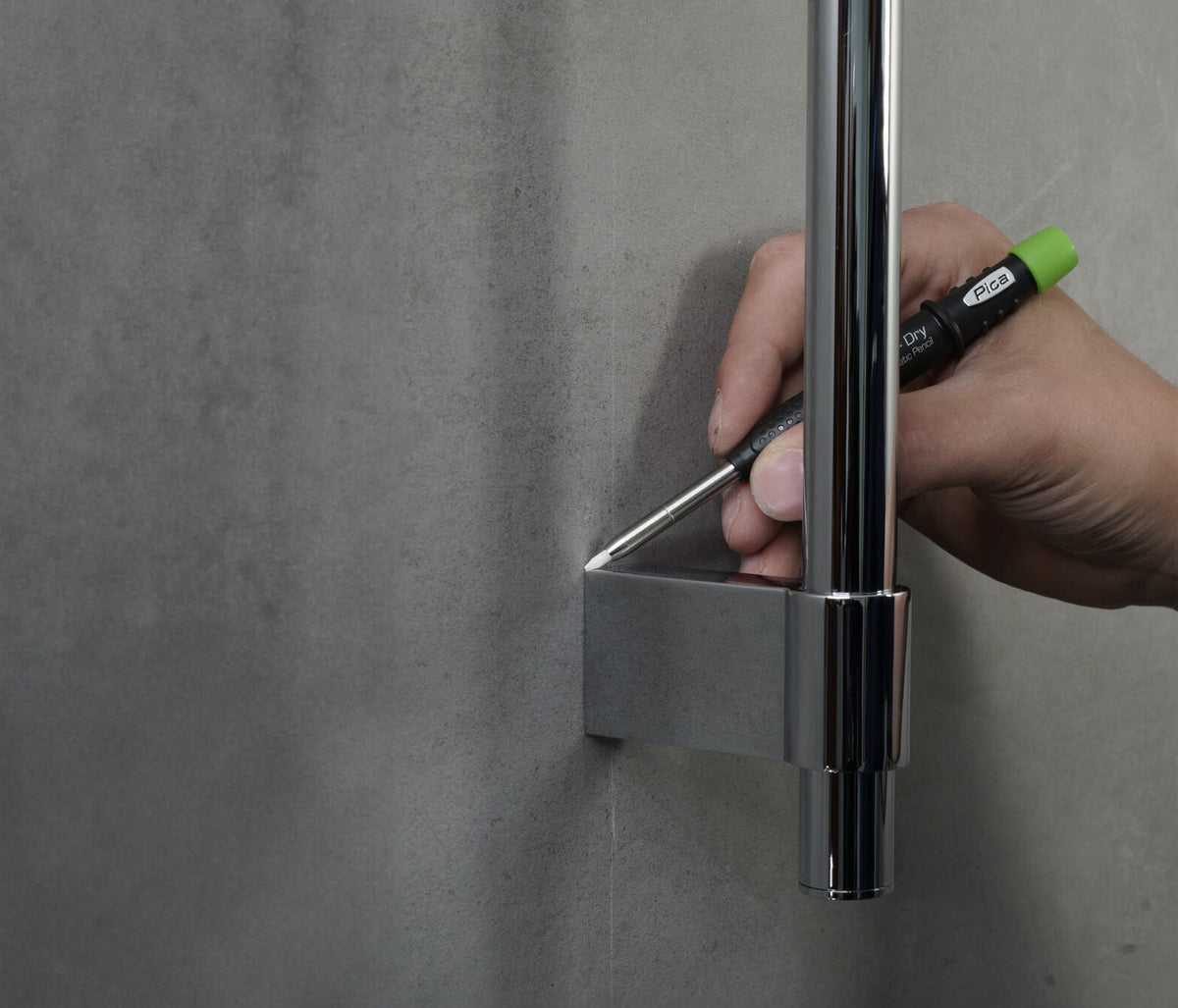 Pica Dry automatic pencil marker marking a metal profile