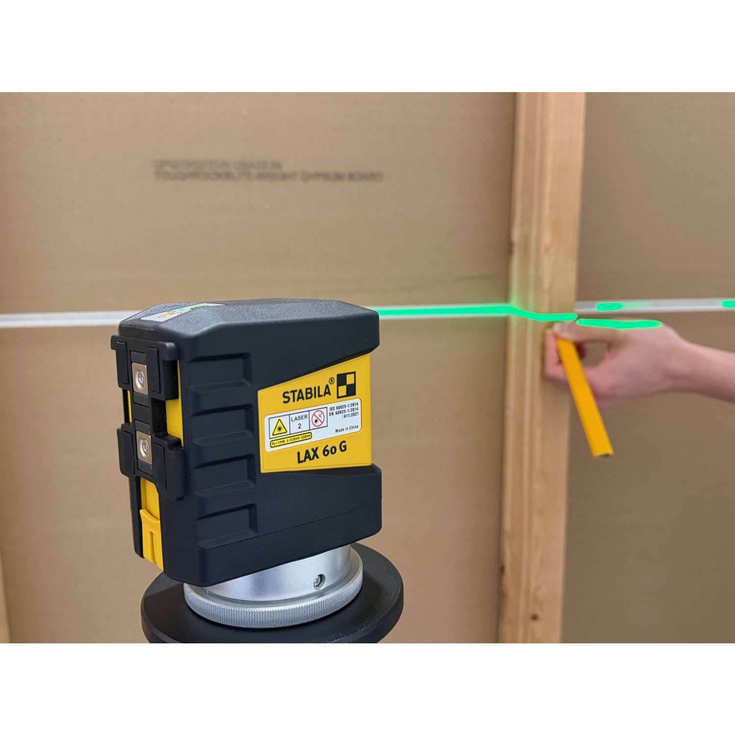 Stabila 03280 LAX 60 G Green Cross Line Laser Level – Tool Nut