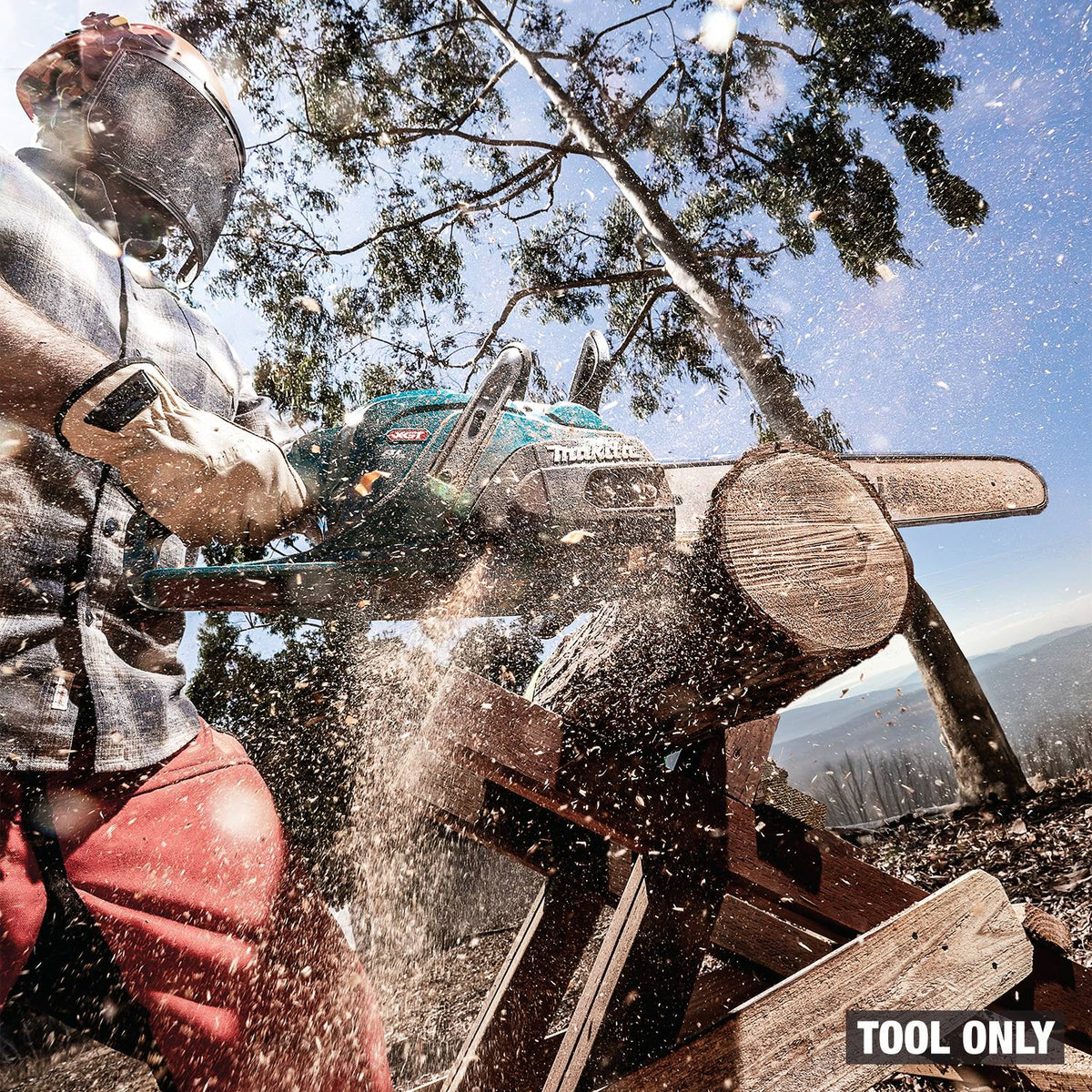 Makita GCU08Z 40V max XGT Brushless 20-in. Chain Saw, Tool Only