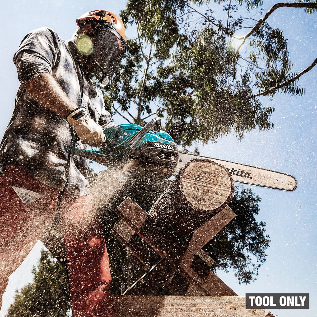 Makita GCU08Z 40V max XGT Brushless 20-in. Chain Saw, Tool Only