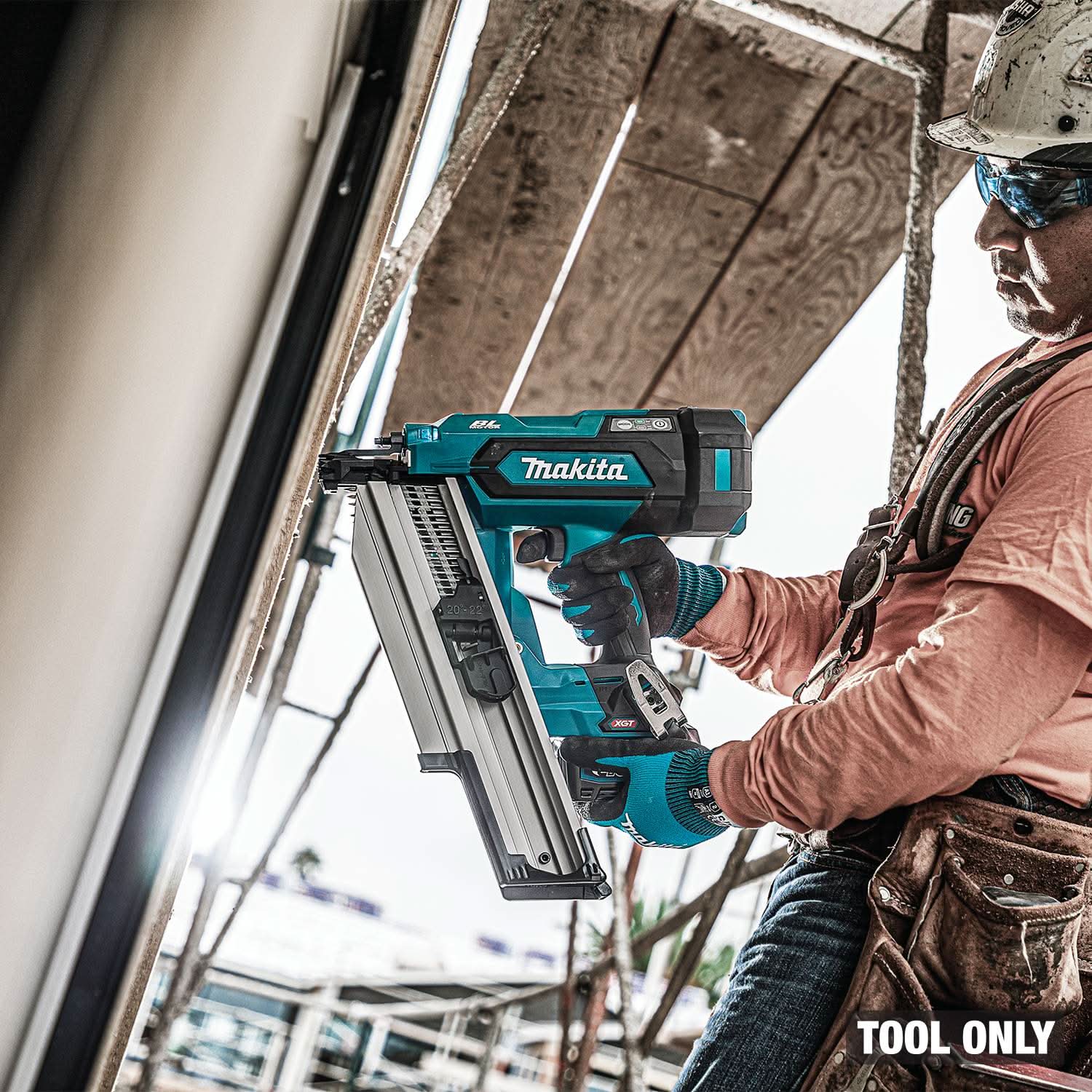 Makita GNB02Z 40V max XGT Brushless 21-Degree Full Round Head 3-1