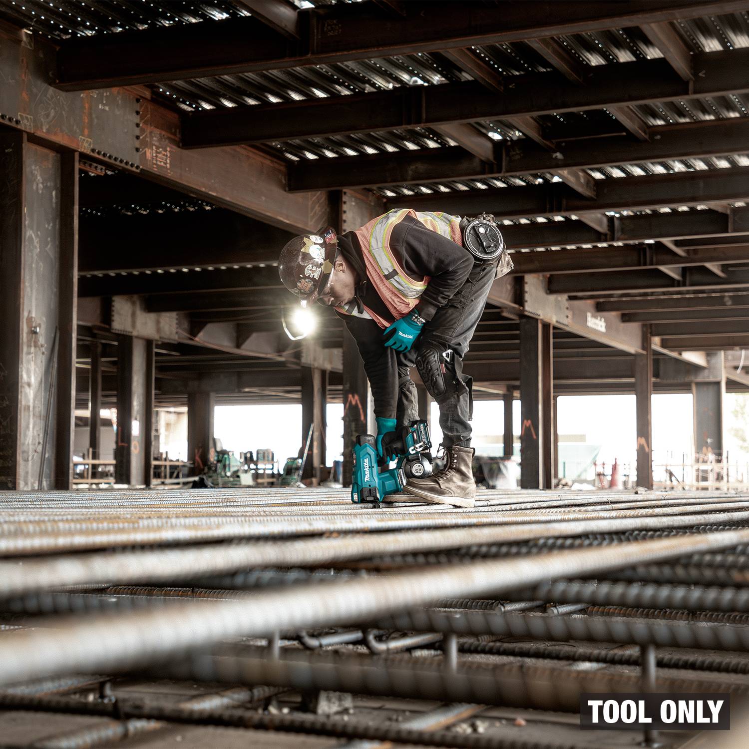 Makita GRT01Z 40V max XGT Brushless 16-Gauge Rebar Tying Tool, Tool Only