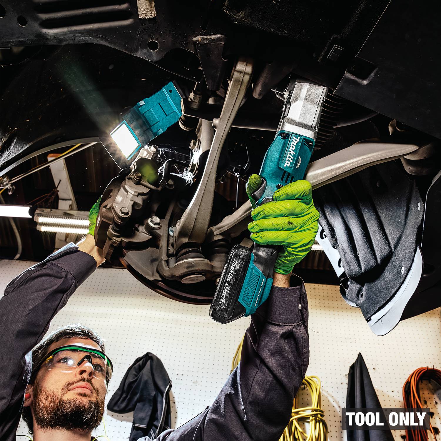 Makita XLT04Z 18V LXT Brushless High Torque 1/2-in.  Angle Impact Wrench w/ Friction Ring, Tool Only