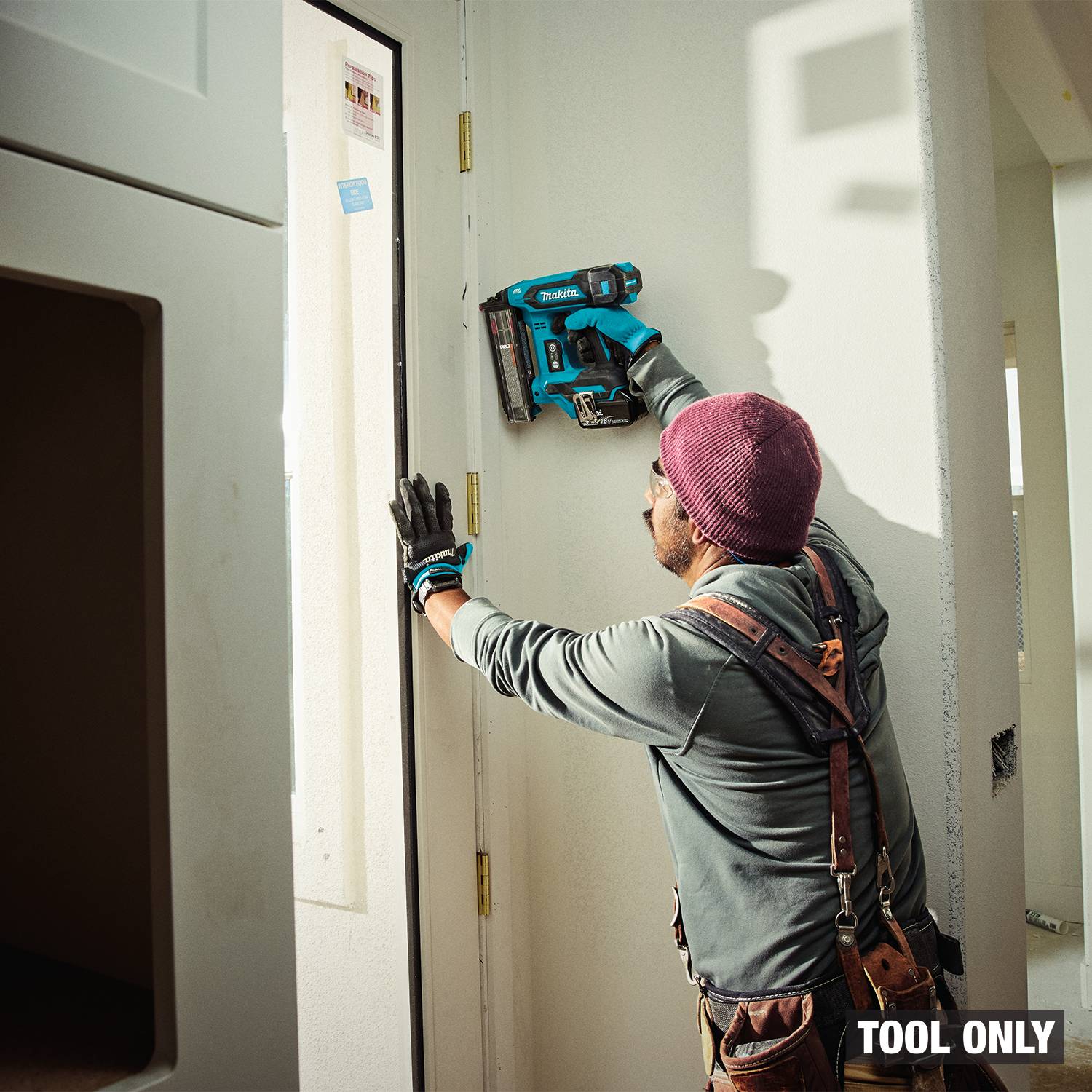 Makita XNB04Z 18V LXT Brushless Cordless 2-in. 18-Gauge Brad Nailer, Tool Only