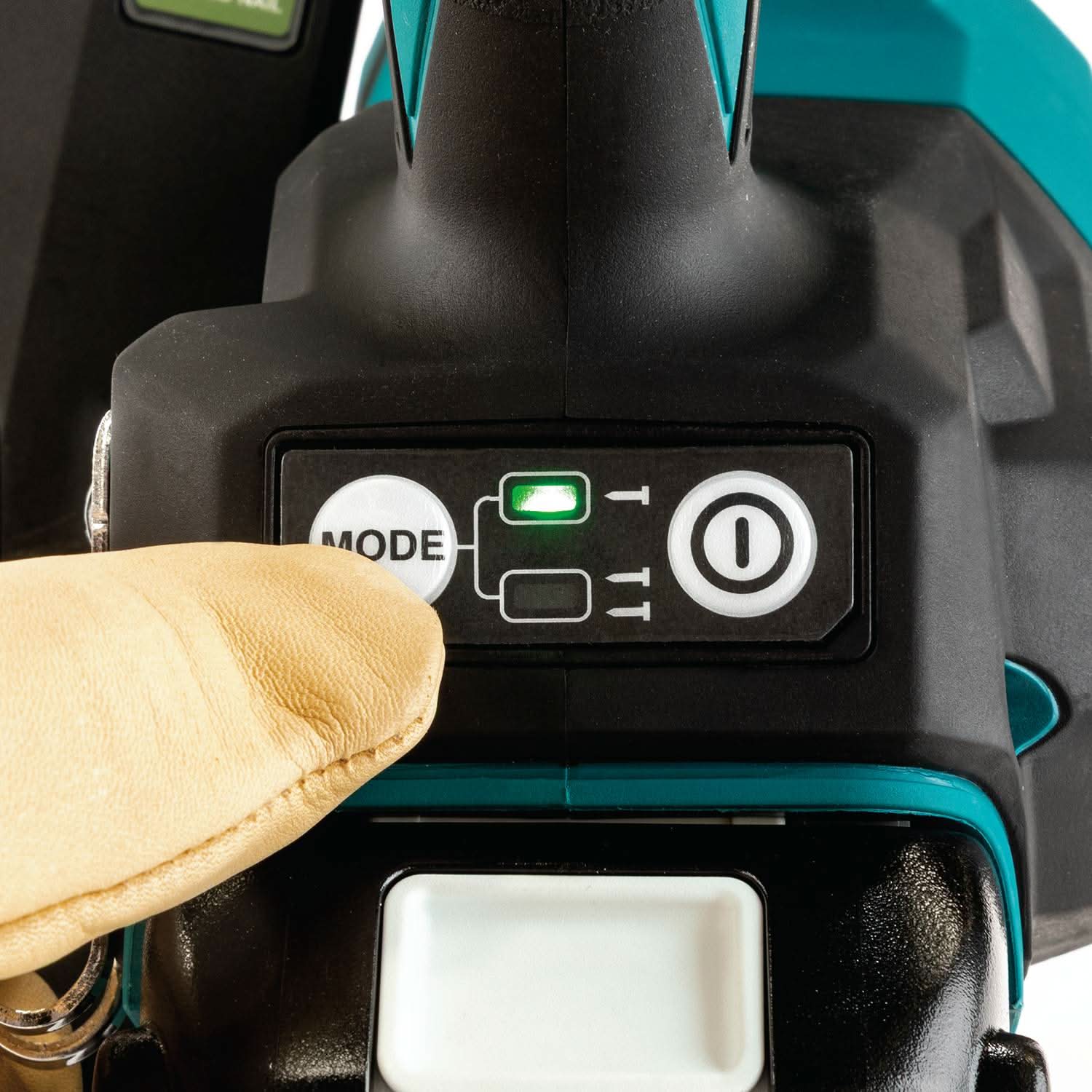 Makita XNB08Z 18V LXT Brushless 2-1/2” Angled Finish Nailer, 15 Ga., Tool Only