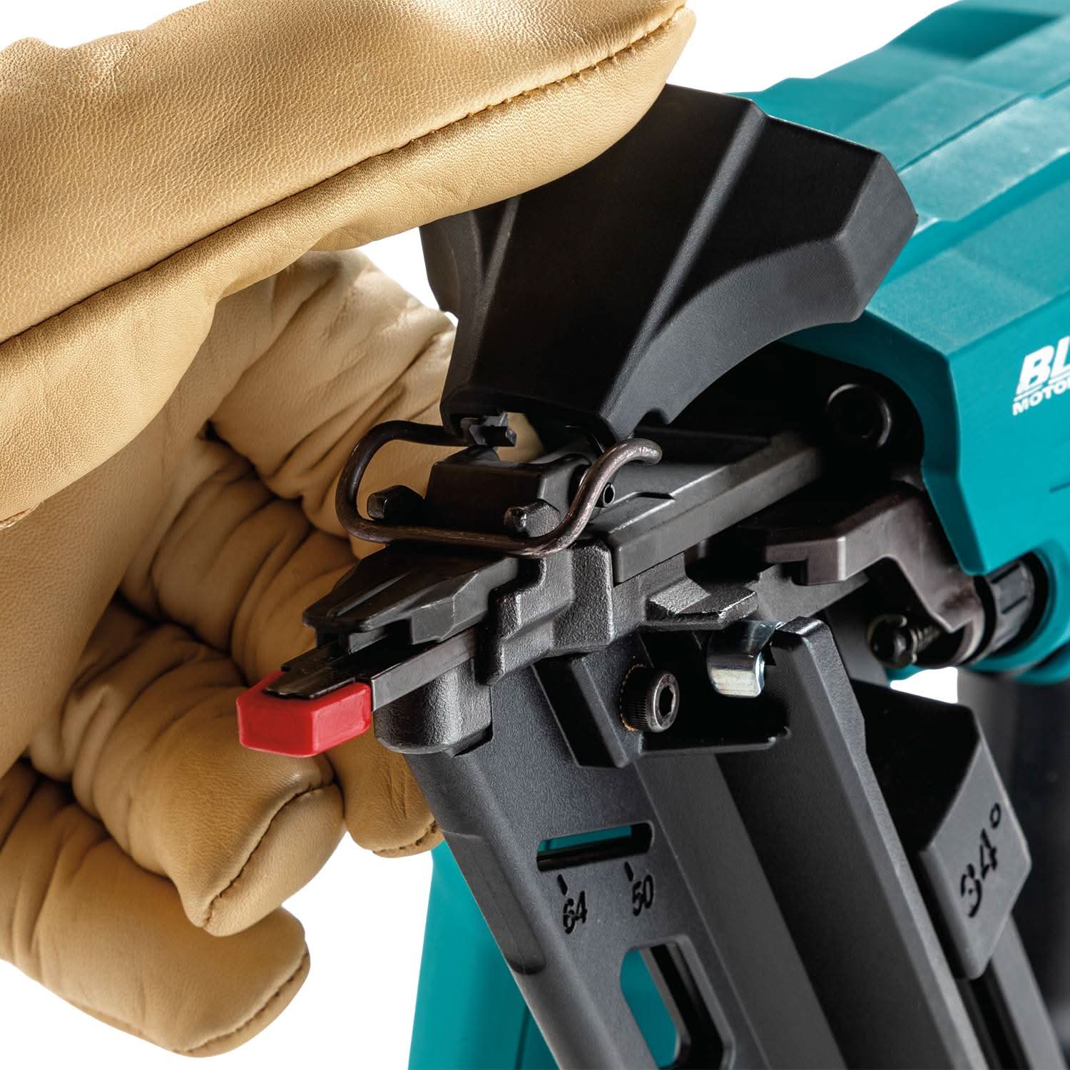 Makita XNB08Z 18V LXT Brushless 2-1/2” Angled Finish Nailer, 15 Ga., Tool Only