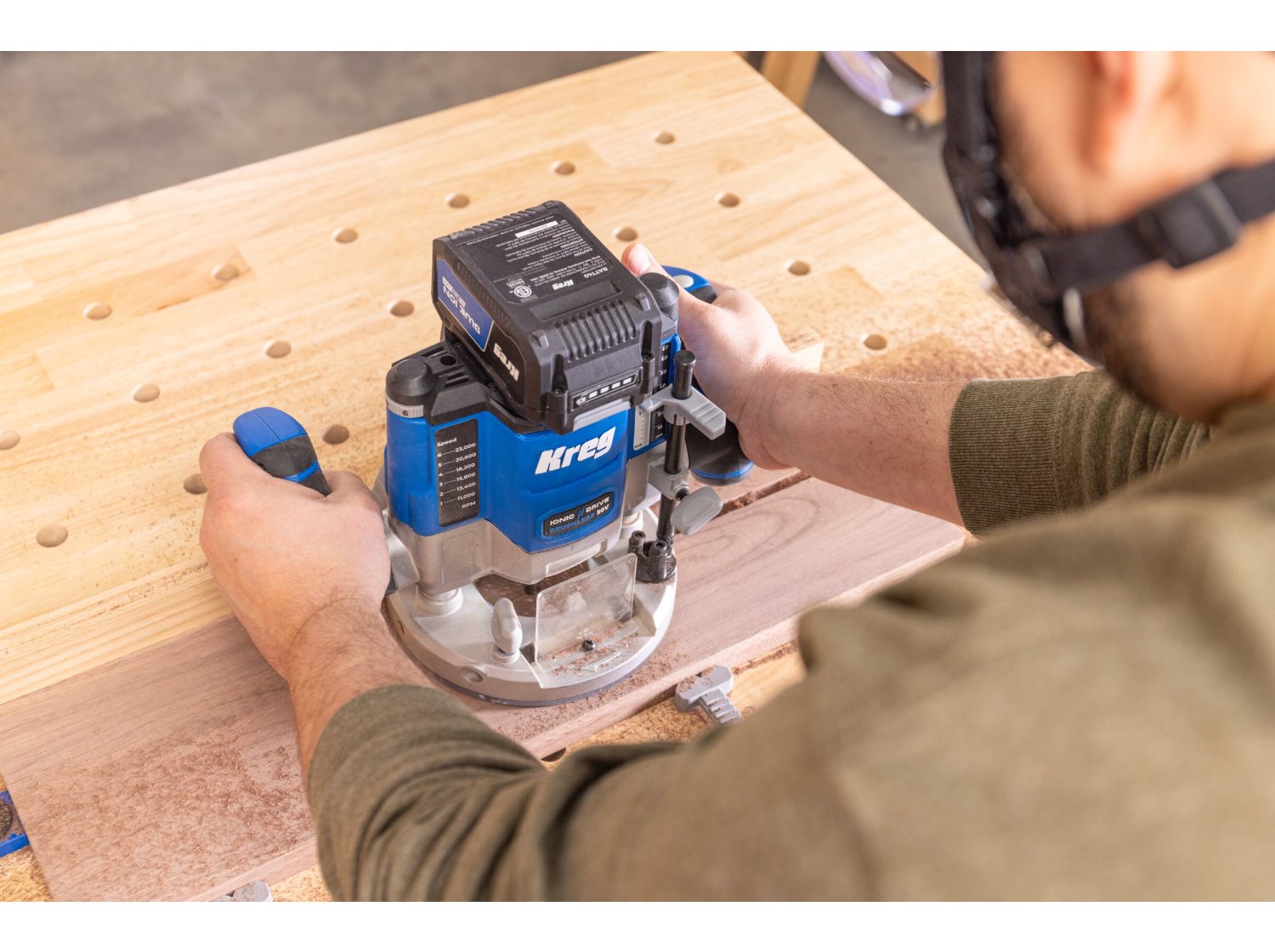 Kreg 20V Cordless Ionic Drive 2 -1/4 Horsepower Plunge Router, Tool Only (KPTPR225B)