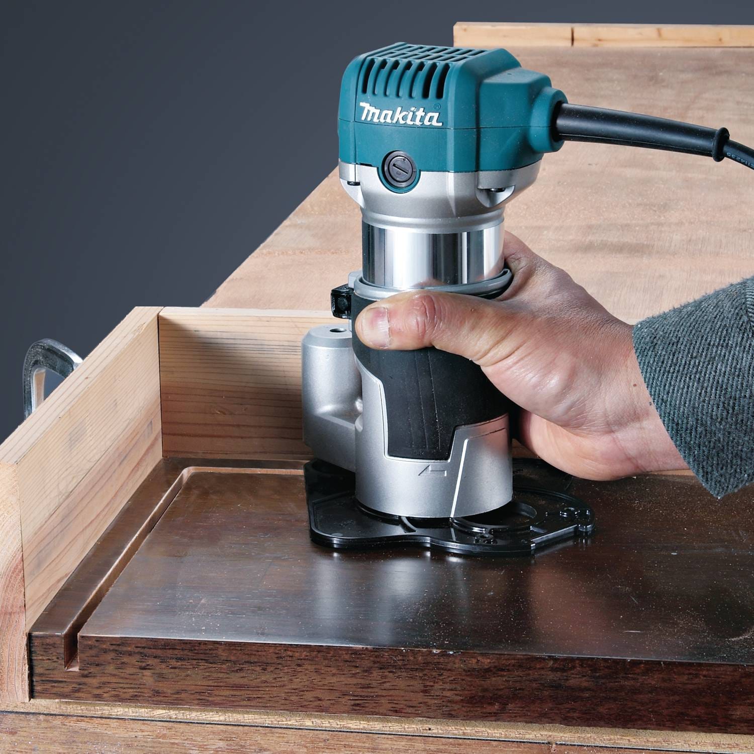 Makita RT0701CX3 1-1/4 HP* Compact Router Kit