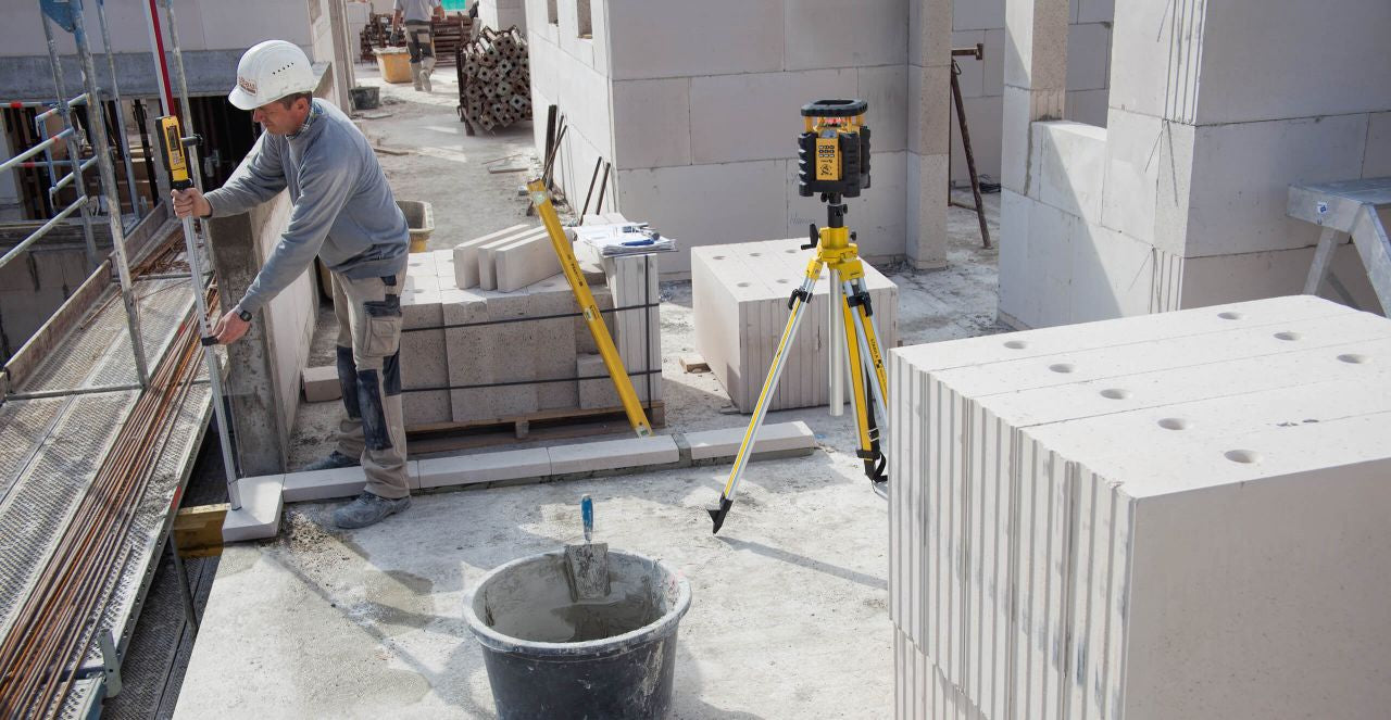Stabila 05700 LAR350 Dual-Slope Rotary Laser Kit