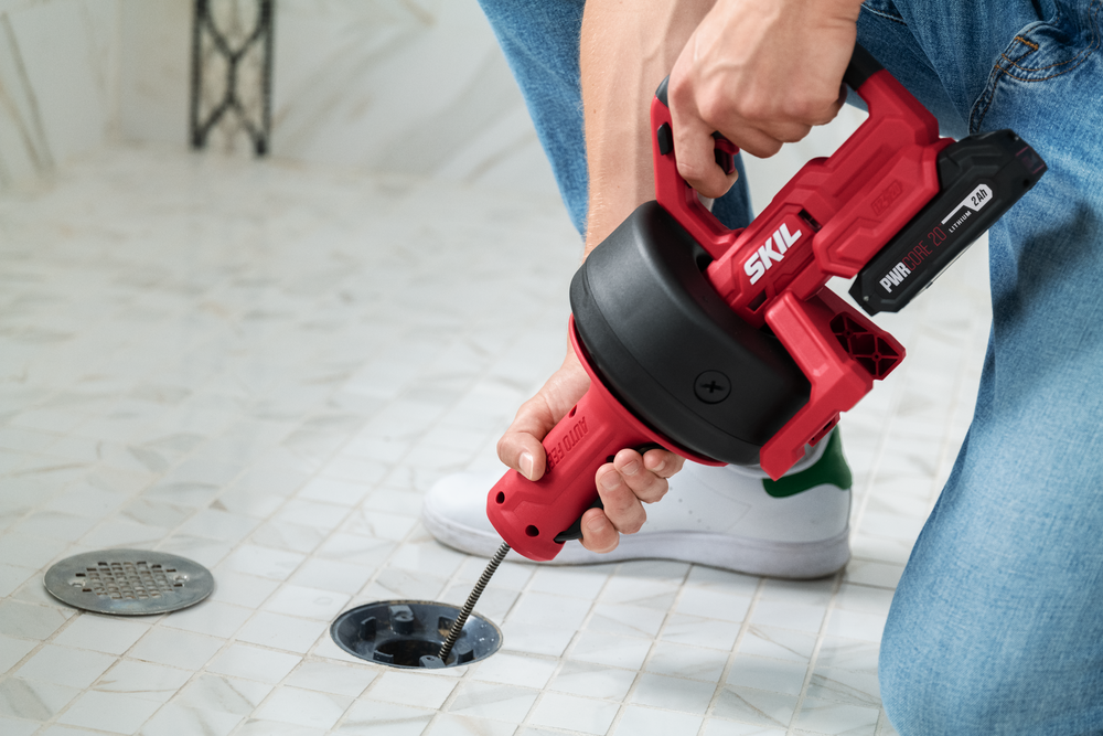 SKIL AU0225D-12 MULTIVOLT Power Snake Drain Cleaner 20V Kit