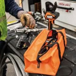 Klein Tools BAT20GD1 Battery-Operated EHS Closed-Jaw Cutter, 2 Ah