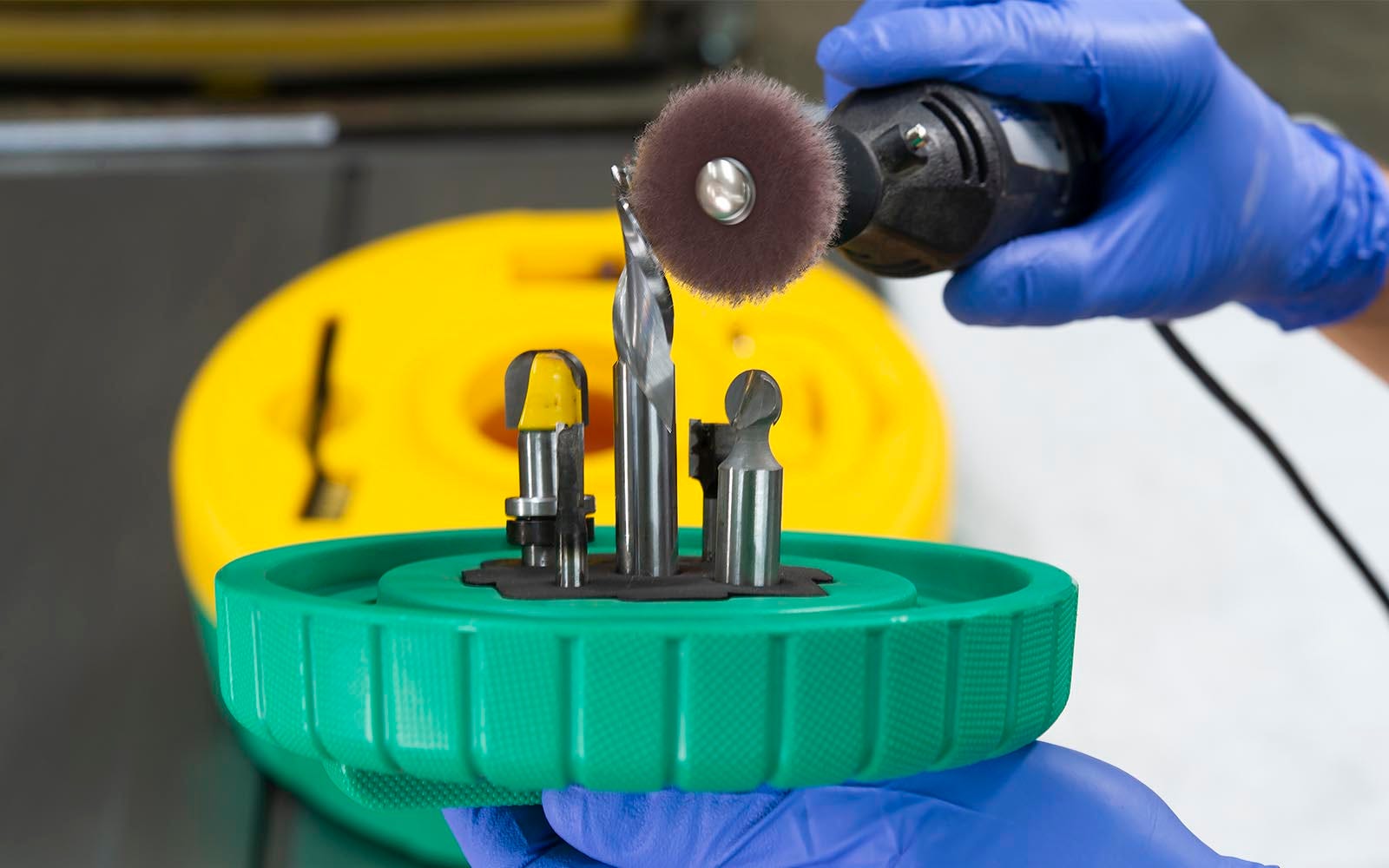 Micro Jig BC-81012 BLADECLEAN Blade & Bit Cleaning System