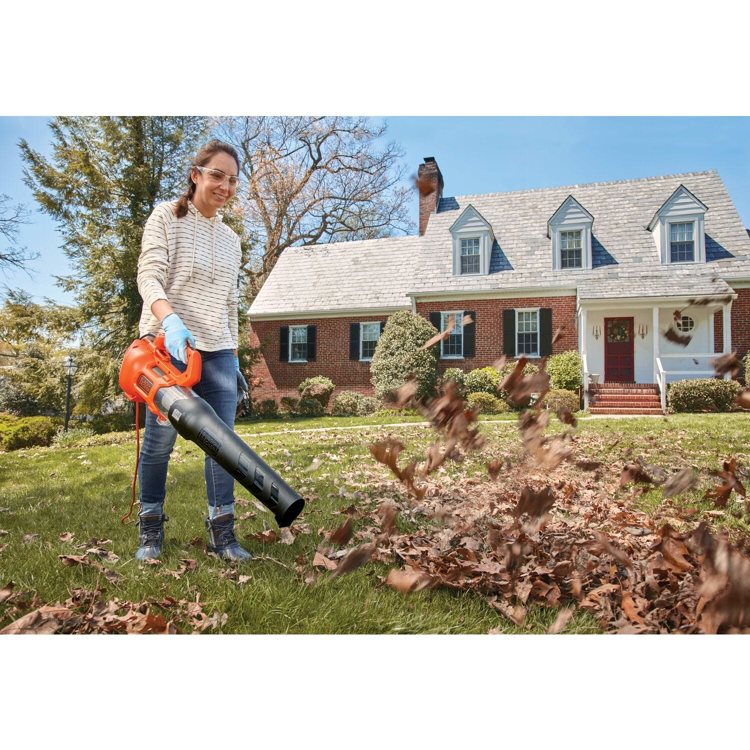 Black & Decker BEBL750 9 Amp 450 CFM Axial Leaf Blower